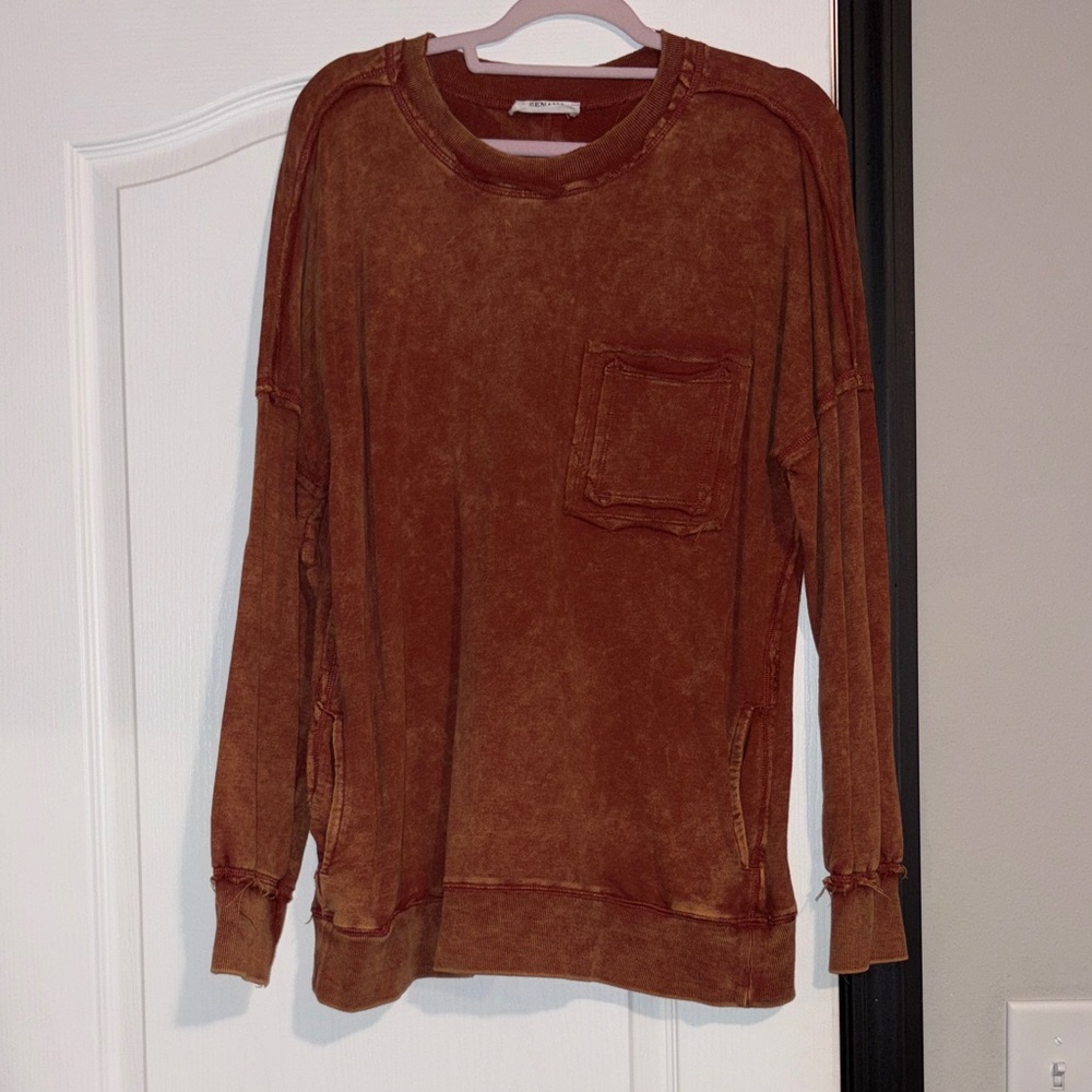 Zenana Outfitters Rust Sweatshirt